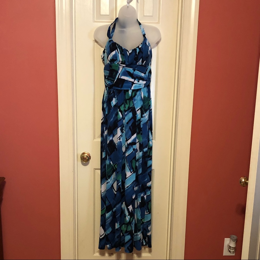 Criss Cross Back Maxi Dress